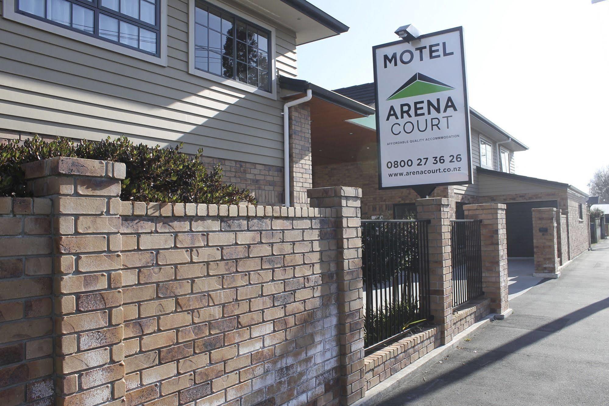 Arena Court Motel Hamilton Exteriör bild